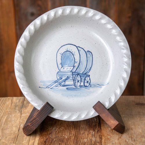 covered wagon pie dish 01