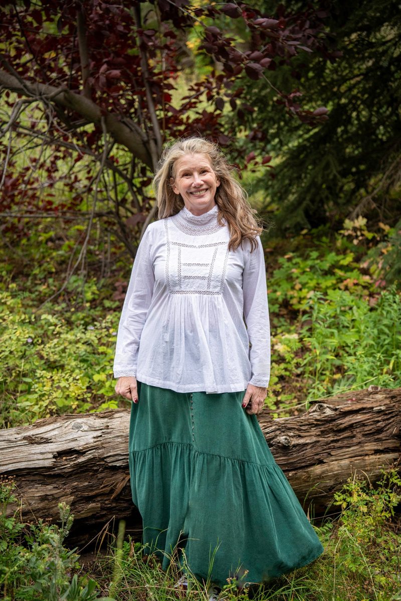 heirloom blouse white homestead skirt green 07