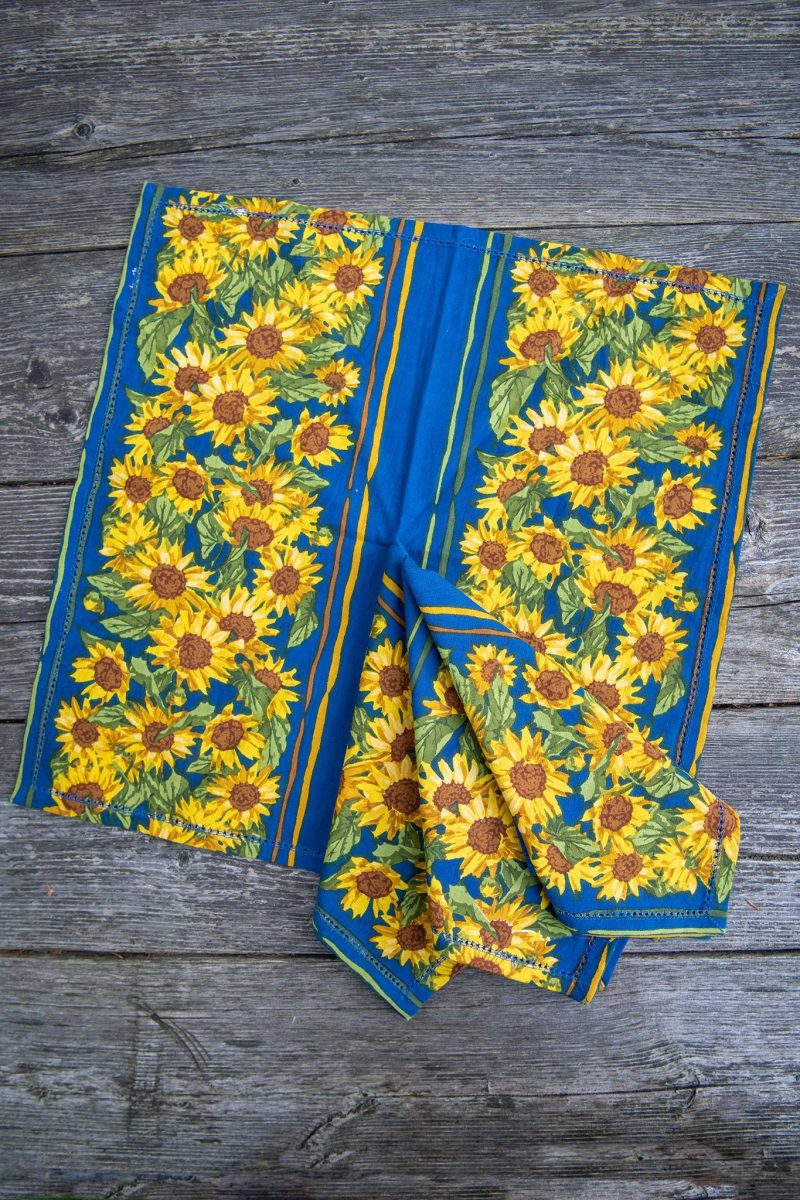 napkins navy sunflower 01