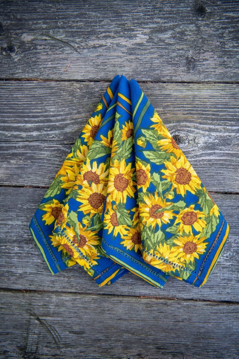 napkins navy sunflower 02