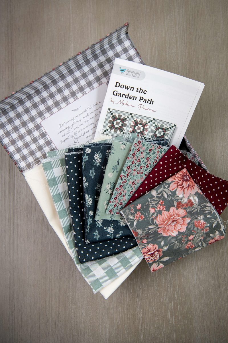 quilt kit down the garden path 09