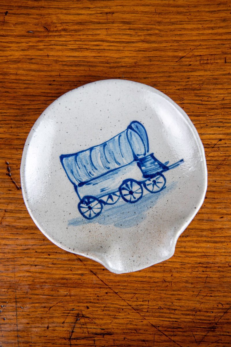 spoonrest covered wagon 01