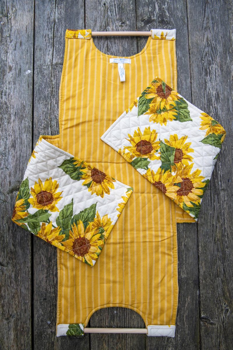 sunflower casserole carrier 01