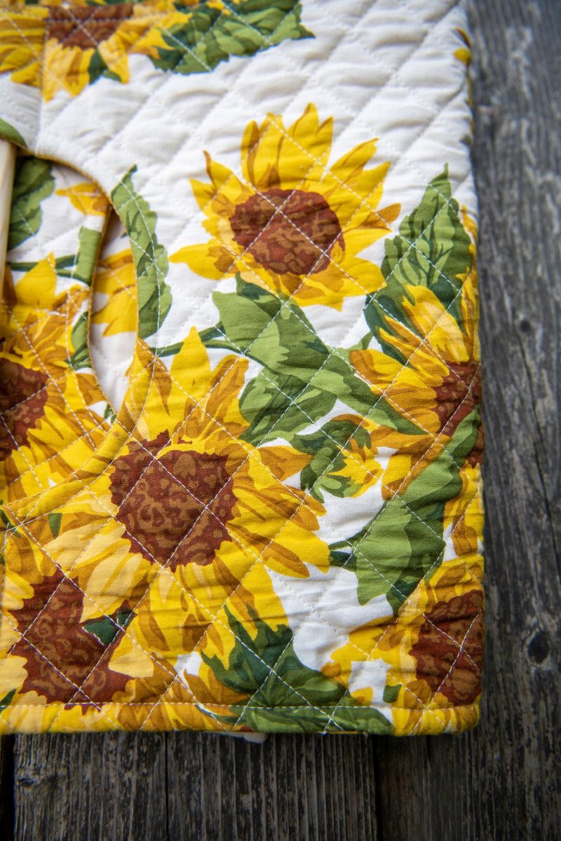 sunflower casserole carrier 03