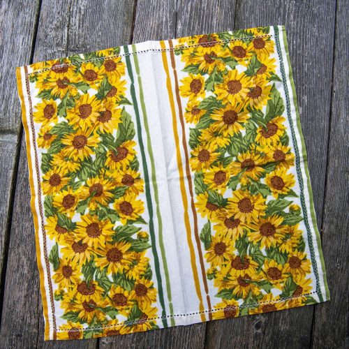 sunflower napkins white 02