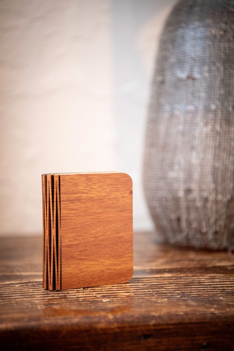 wooden booklight 05